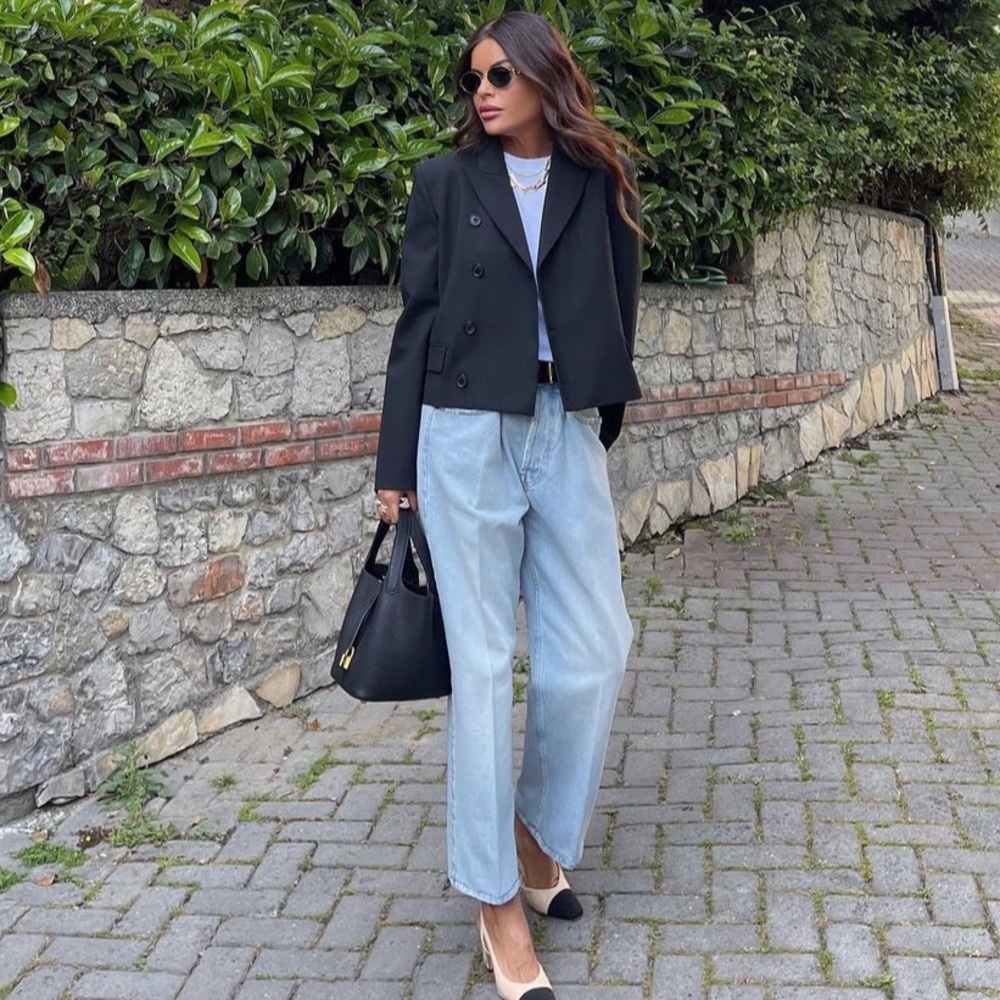 ZARA wool blend black blazer / jacket blogger favorite
